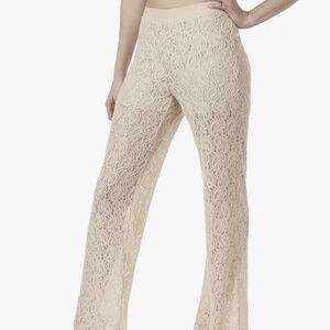 No bundaries pants size M